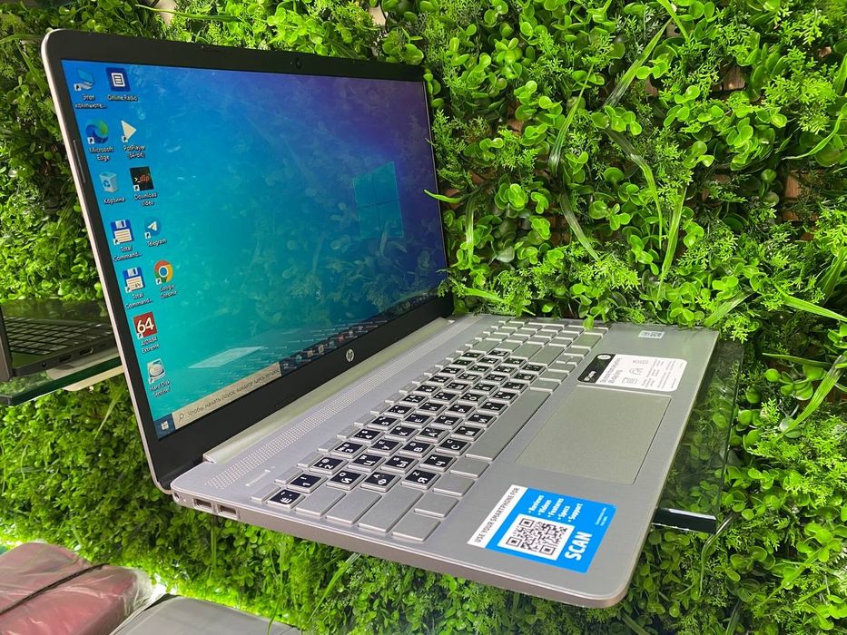 HP core i3-1005G1 ddr4 8/256 SSD holati ideal