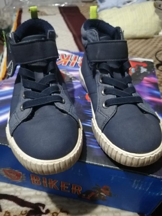 Обувь 30-размер. Цена за все.