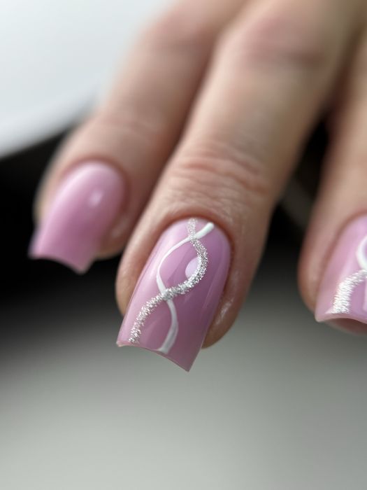 Servicii manichiura cartierul Noua