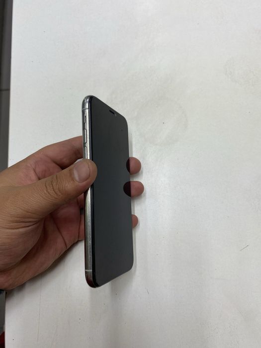 Iphone X (64GB) в идеальном состояний