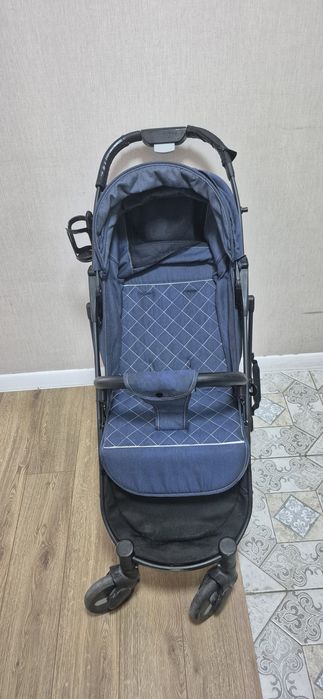 Коляска + стульчик для кормления