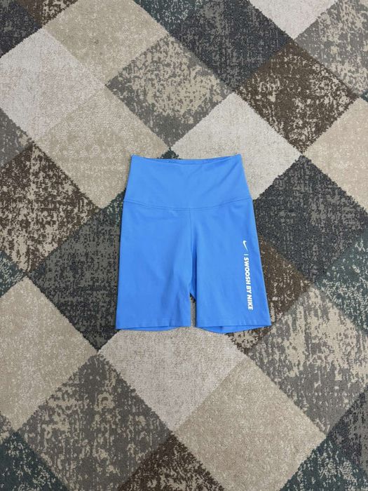 Дамски клин Nike Swoosh