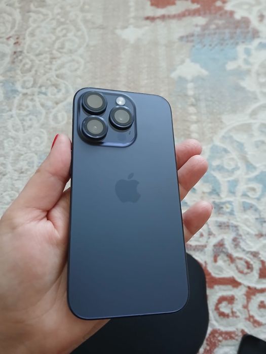 Продам Apple Iphone 15 pro