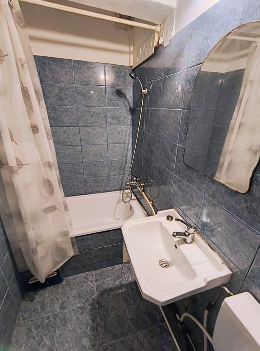 Vând Garsonieră Mioveni