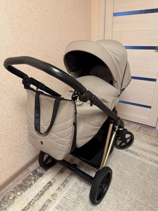 Продам коляску в отличном состоянии