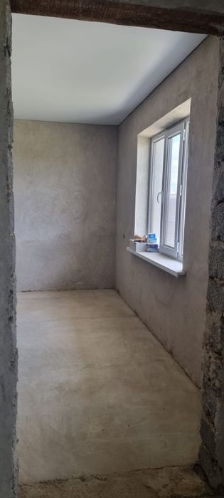 Продаётся участок с времянкой