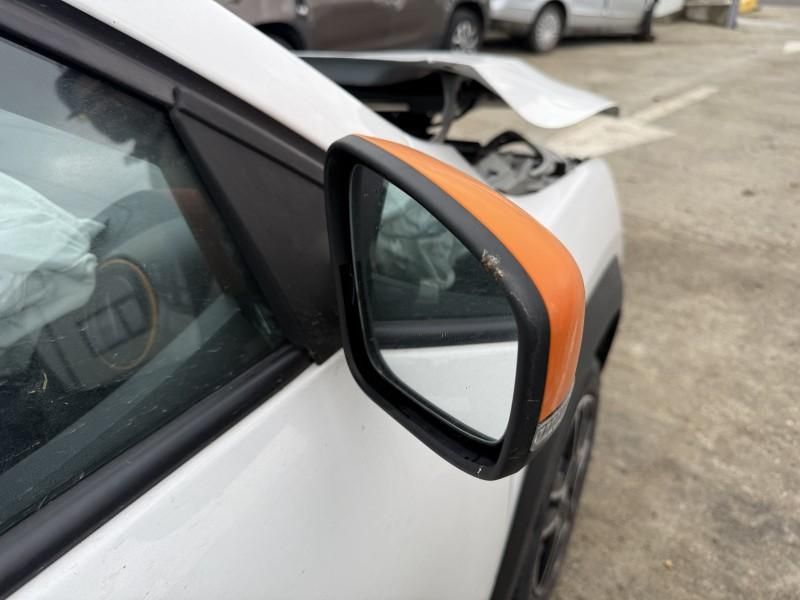 Oglinda dreapta Dacia Spring 963011218R culoare alba Hatchback