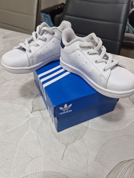 Adidas Stan Smith kids 24 размер