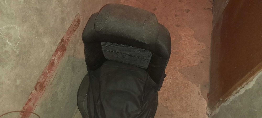 Продавам Седалка от Seat Leon!