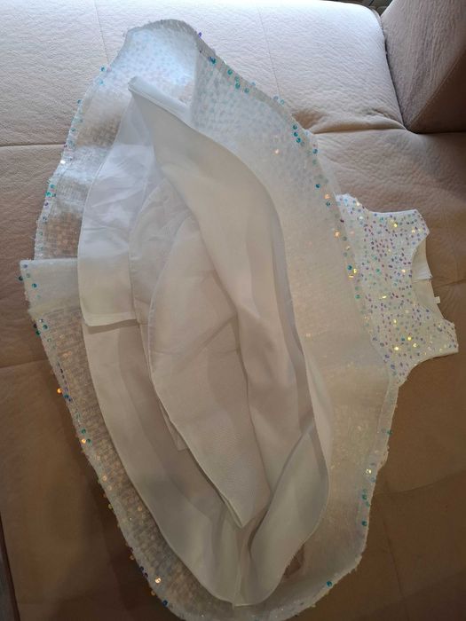 Детска рокля с пайети