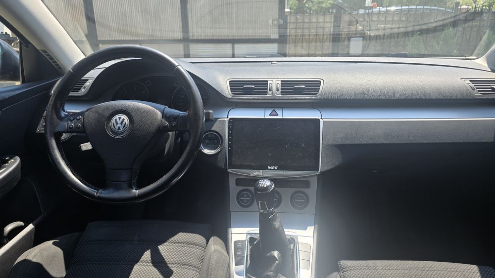 VOLKSWAGEN Passat 2009 — imagine 5