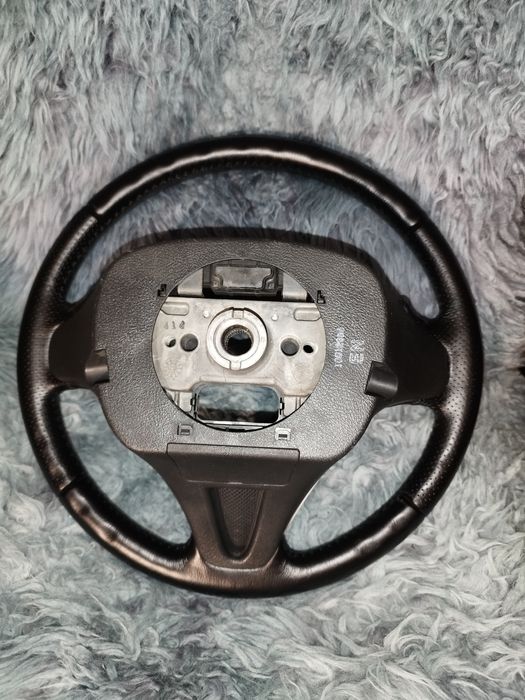 Продам руль Хонда Цивик Фит