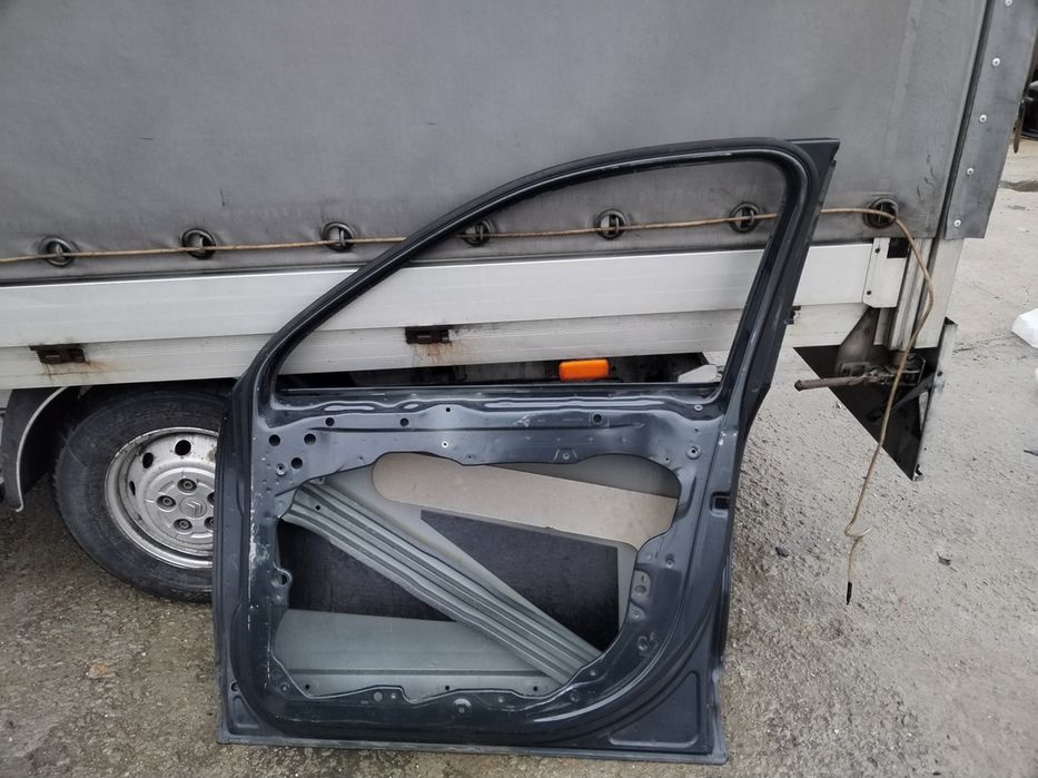 Usa dreapta fata, VW Touareg, Porsche Cayenne 7P, 2010, 2011, 2012, 2013, 2014, 2015, 2016, 2017, 2018.