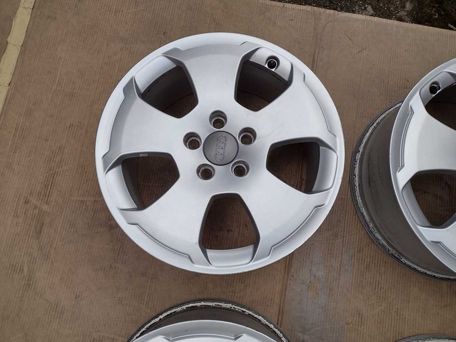 Jante Audi A6  A4 Audi A3 pe R17 impecabile