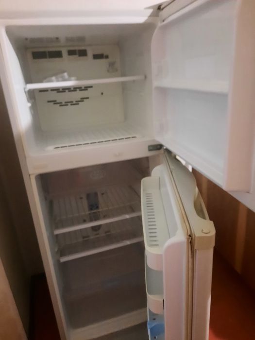 Продам холодильник LG б/у