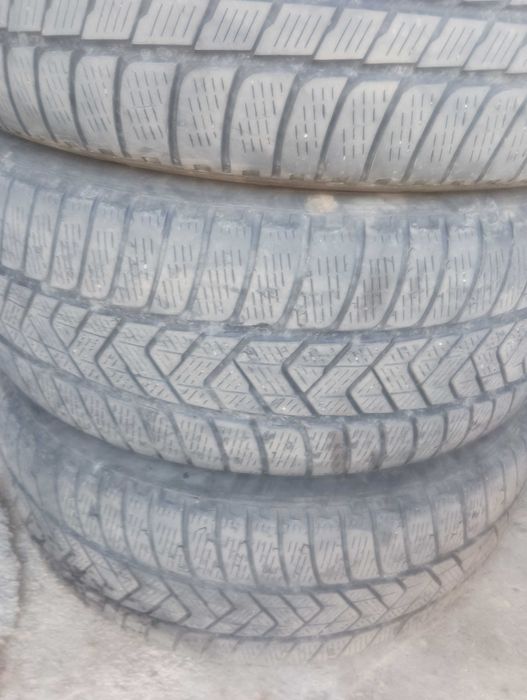 Гуми БМВ х5 19цола