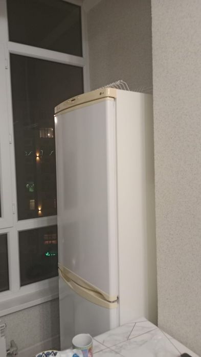 Холодилник морозилник