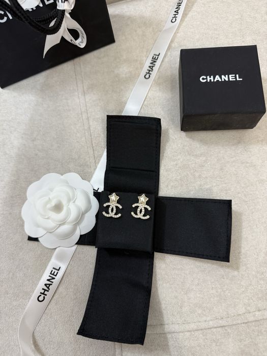 Серьги Шанель с упаковкой