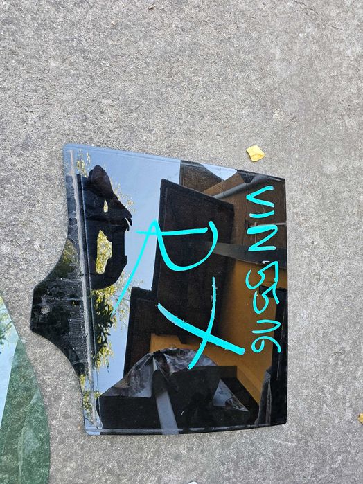 Задно ляво стъкло F15 BMW X5