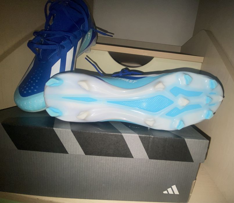 Бутсы Академки …