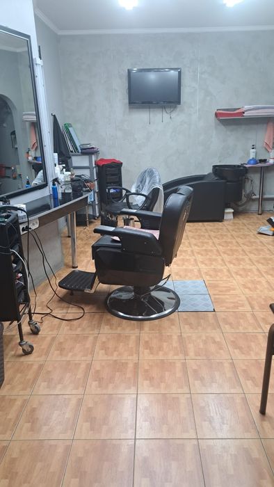 Сдам комнату в салоне красоты