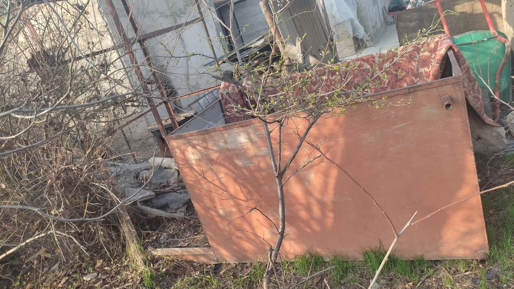 Бассейн Вместе с душевой.