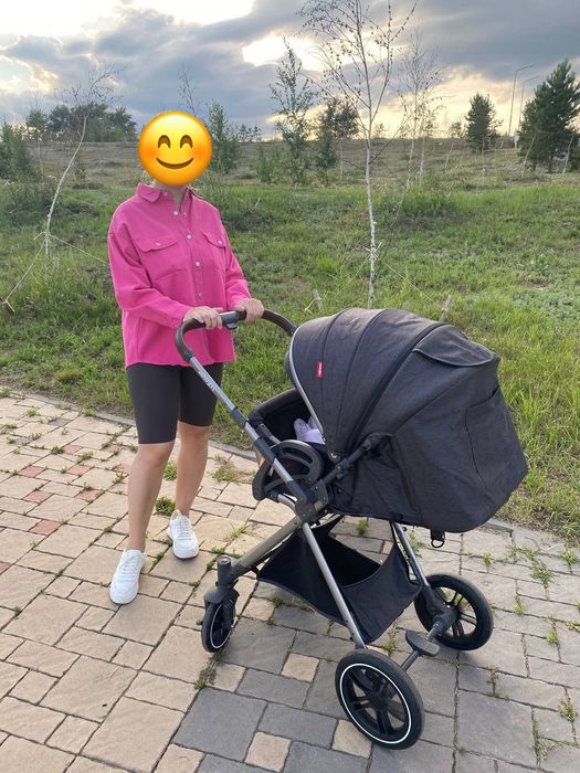 Продам коляску универсальную Teknum