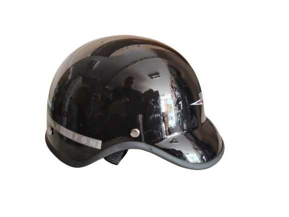 Каска за мотор Тип канче Черна Мат/Лак