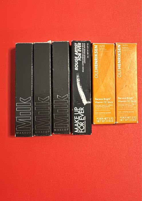 Produse cosmetice machiaj