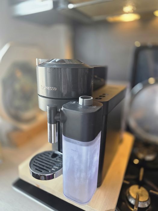 Nesspresso Vertuo Lattissima