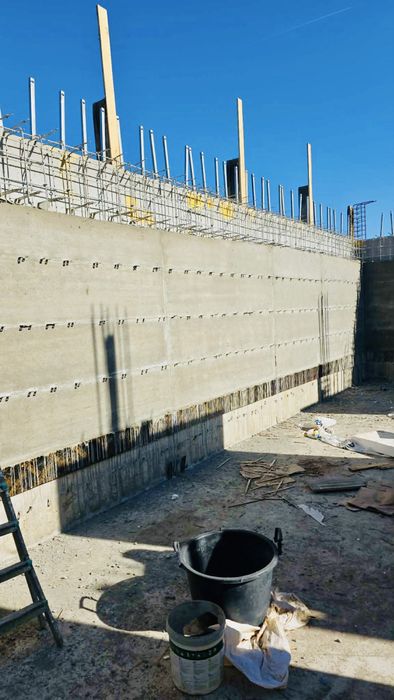 Комплекстна бригада от кофражисти  и арматуристи търсят обекти за София