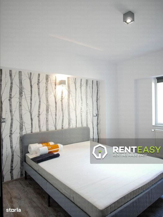 Apartament decomandat cu 3 camere in zona Hala Centrala - Centru