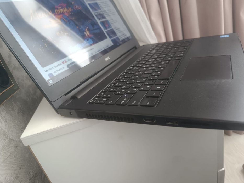 Ноутбук Dell в отличном состоянии