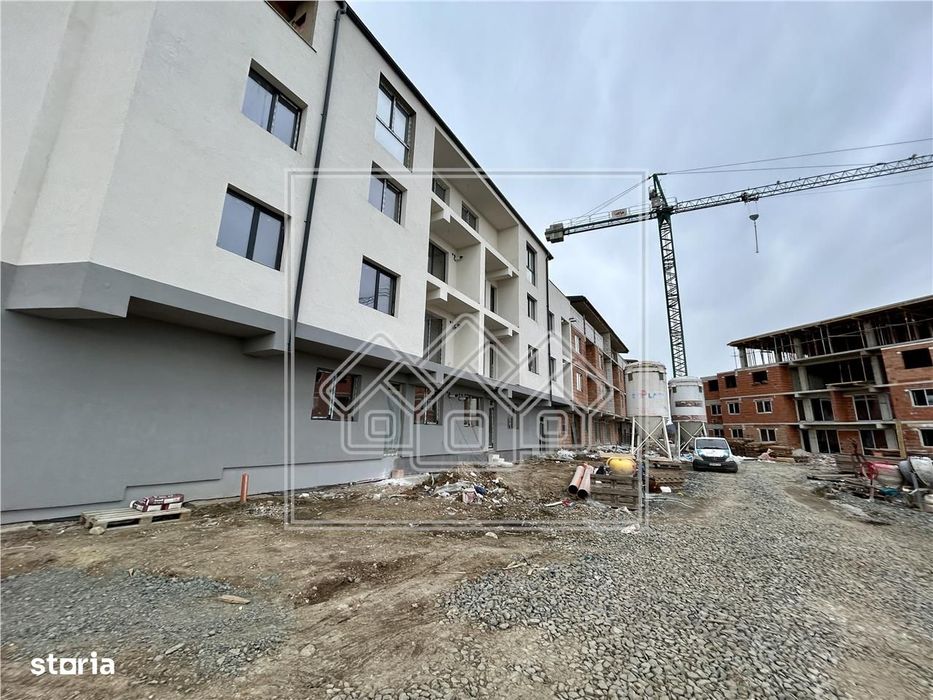 Apartament nou, 3 camere si balcon, 64 mp utili, Selimbar