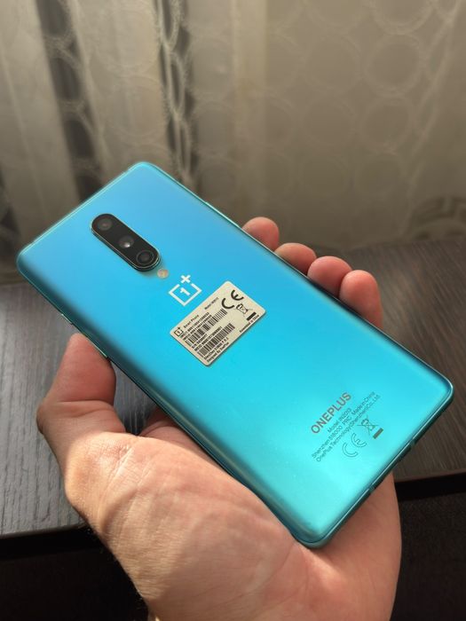 Продам one plus 8