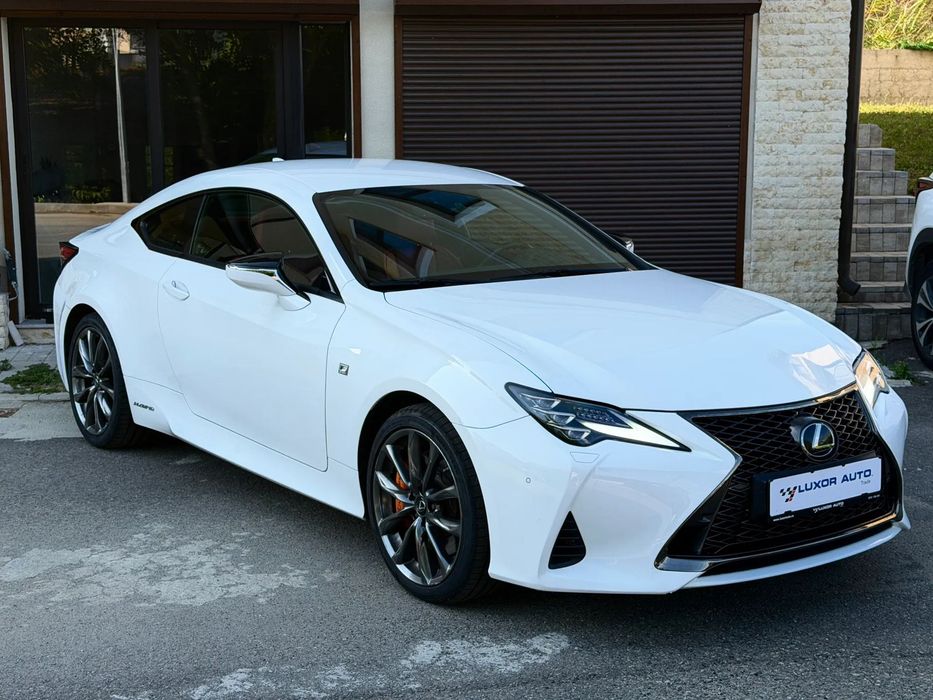 Lexus Seria RC