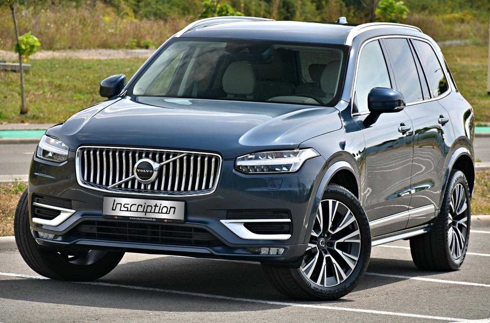Volvo XC 90 B5 MHEV AWD 5 locuri Inscription 4x4