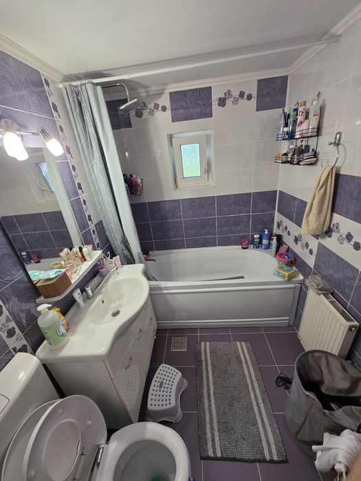 Apartament 4 camere, zona Ampoi 3