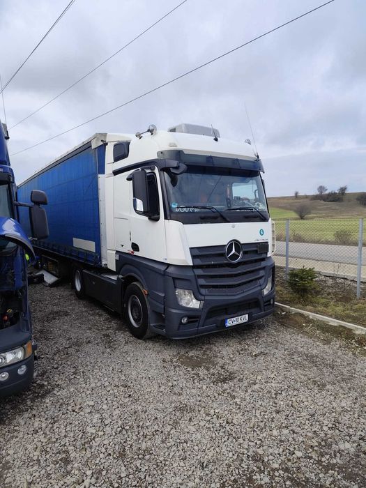 Vând sau dezmembrez Mercedes Actros MP4 Euro 6, an 2013 – motor defect