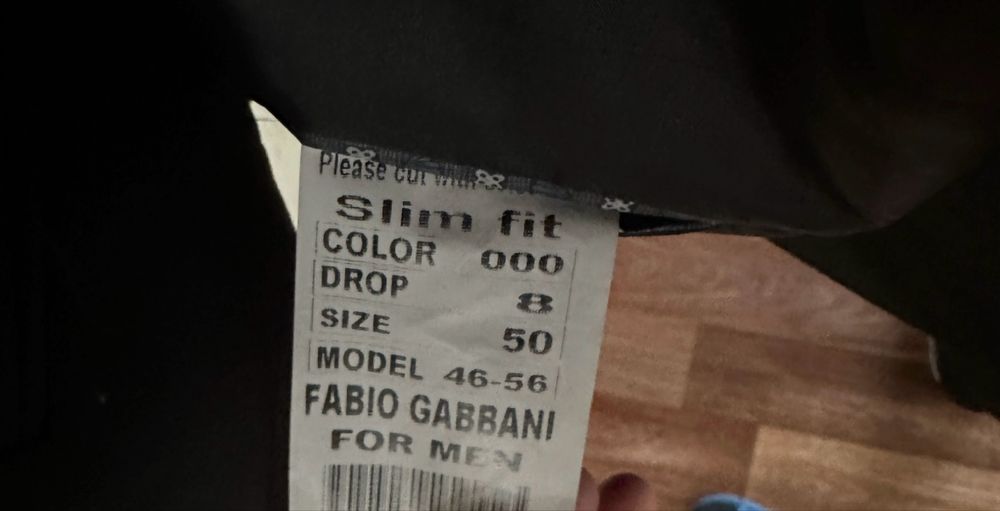 Костюм классика черный новый