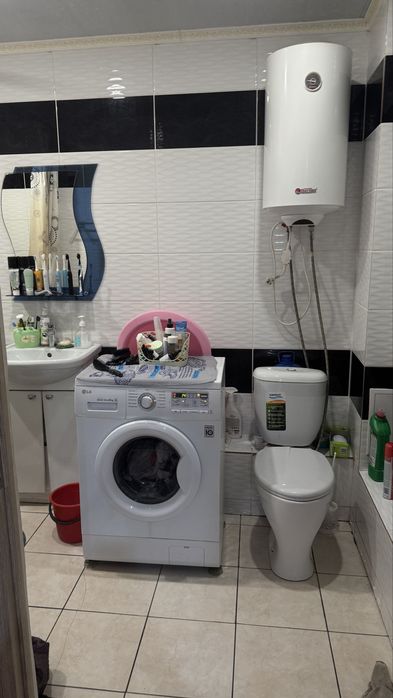 Продам 2 ком квартиру в новом доме