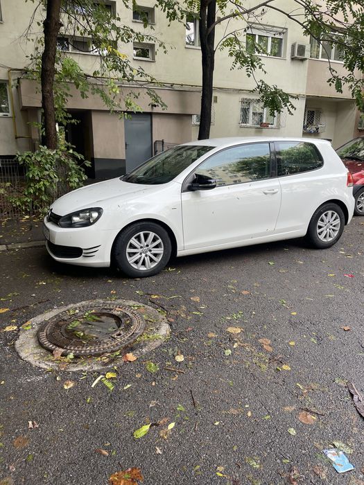 Volkswagen Golf VI Coupe