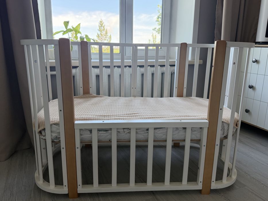 Продам детскую кроватку