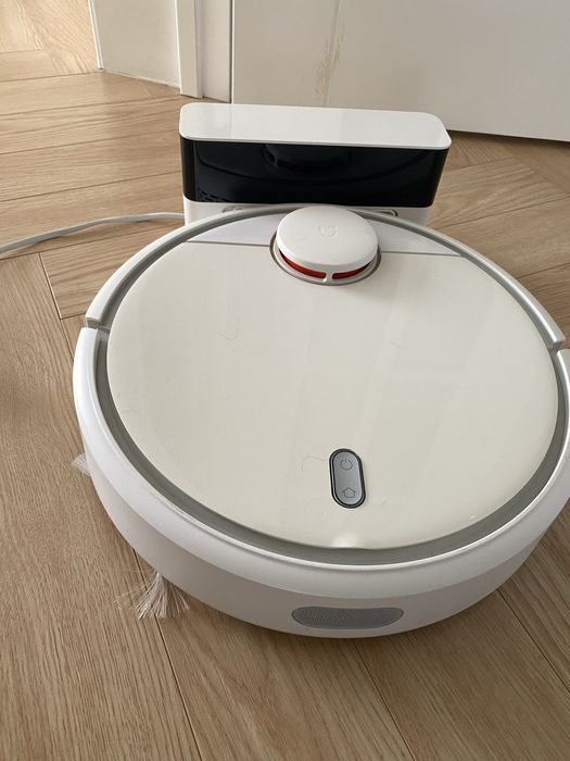 Робот пылесос
