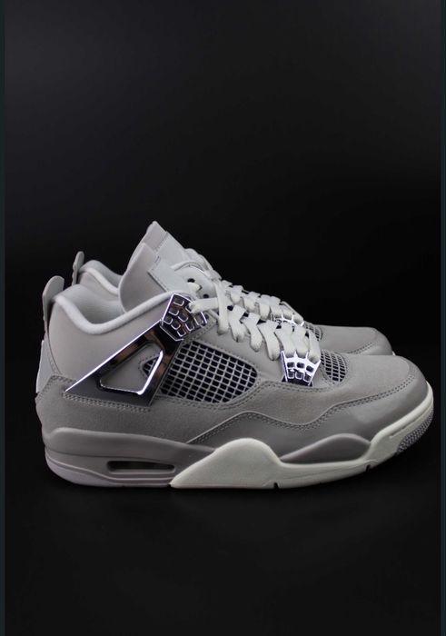 Nike Air Jordan 4 Retro "Frozen Moments"