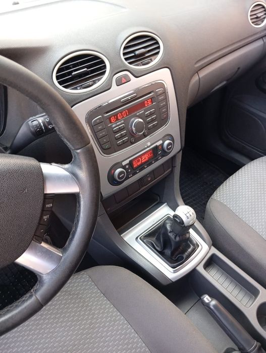 Vând Ford focus. 1800 TDCI