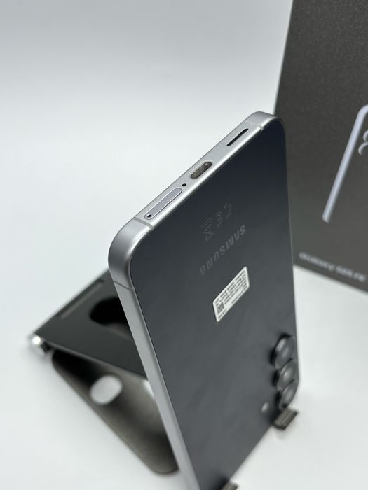 Samsung Galaxy S25 FE - 128Gb - STARE 10/10 + Garantie