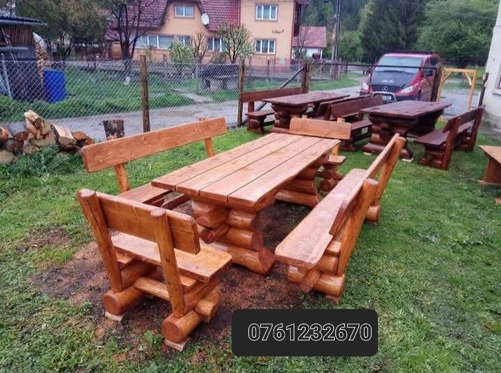 Mobilier din lemn masiv pentru exterior