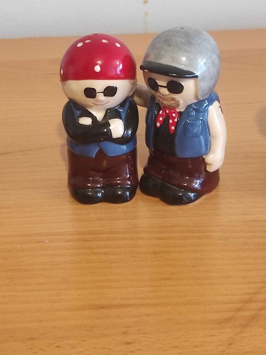 Комплект за сол и пипер