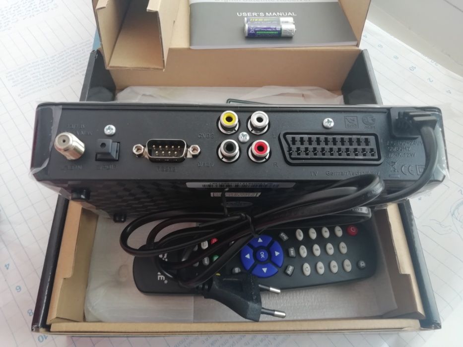 Cпутниковый ресивер (Тюнер) Gione s1025